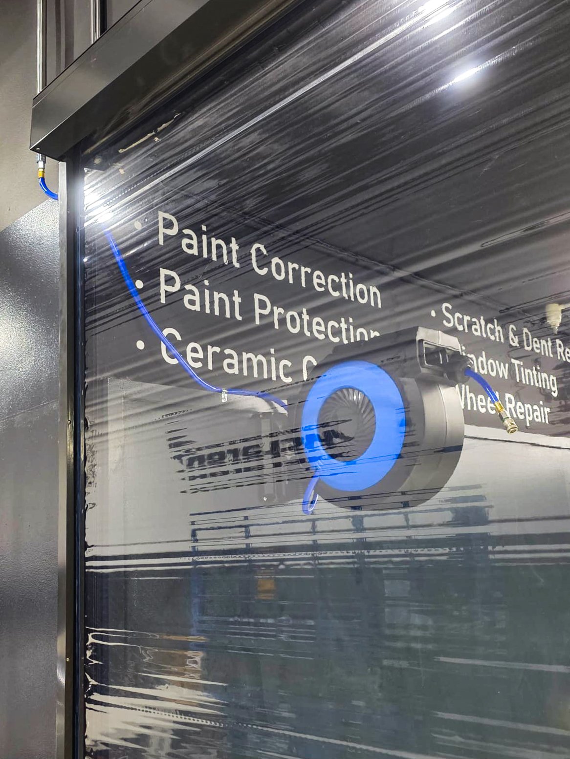 8dd18bb6-c8af-4dcd-b759-e9928e372ae2-TICKET.blog_feature_image-Focus_Industrial_Auto_Detailing_air_compressor_VSD-01