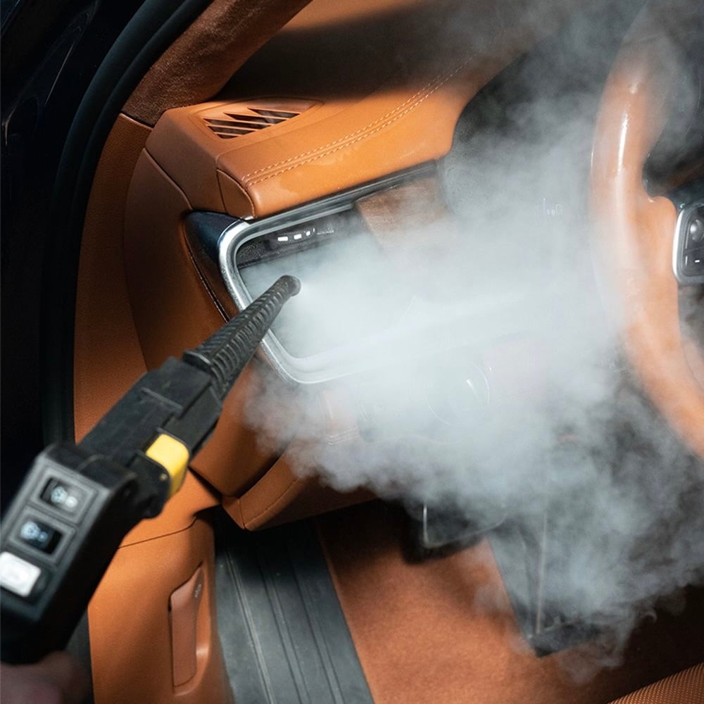 8dd18bb6-c8af-4dcd-b759-e9928e372ae2-TICKET.blog_feature_image-Focus_Industrial_Auto_Detailing_air_compressor_VSD-16 2